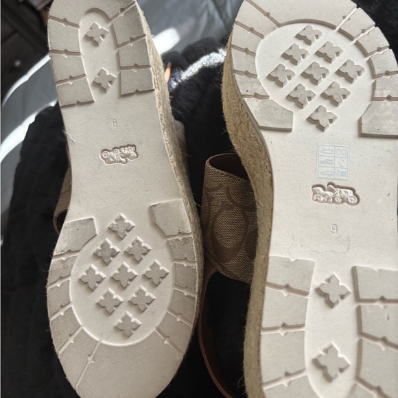 Coach Kami Wedge - Picture 4 of 5